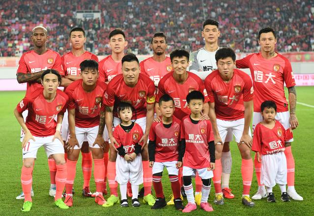 电竞比分EliGE：我不认为s1mple打完这次比赛后就会说“不想打了”